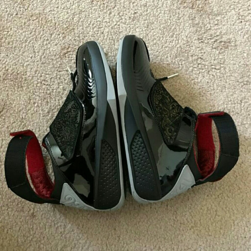 Size 8 jordan 20s